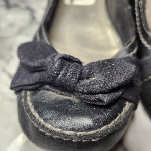 🎊3 FOR $10  AMERICAN EAGLE WOMENS SIZE 8W BLACK WEDGE HEELS WITH BOW ON TOE - Picture 6 of 9